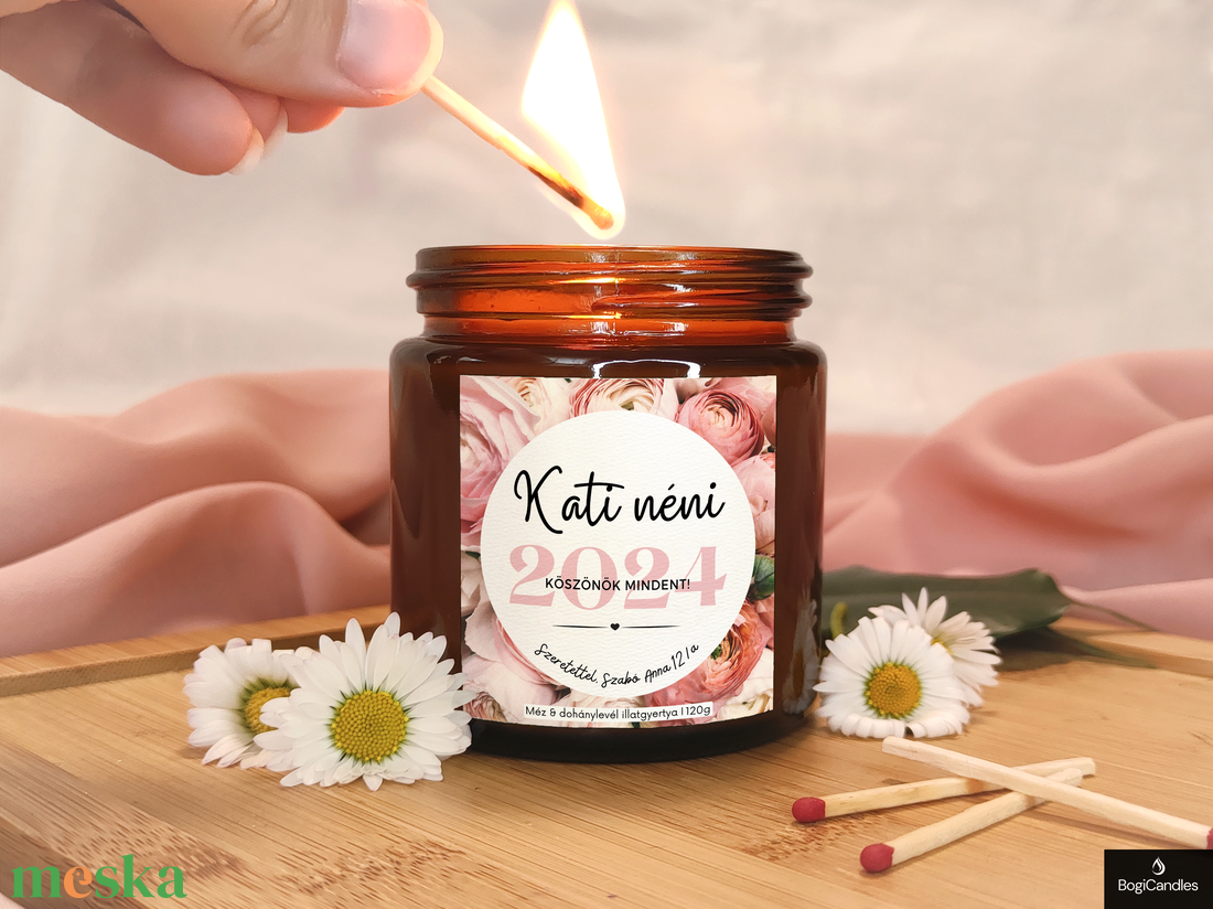 Egyedi Ballagási Ajándék Gyertya Pedagógusoknak Óvónőknek 120g, Ajándék tanároknak, óvónőknek - otthon & életmód - gyertya, illat, aroma - gyertya - Meska.hu
