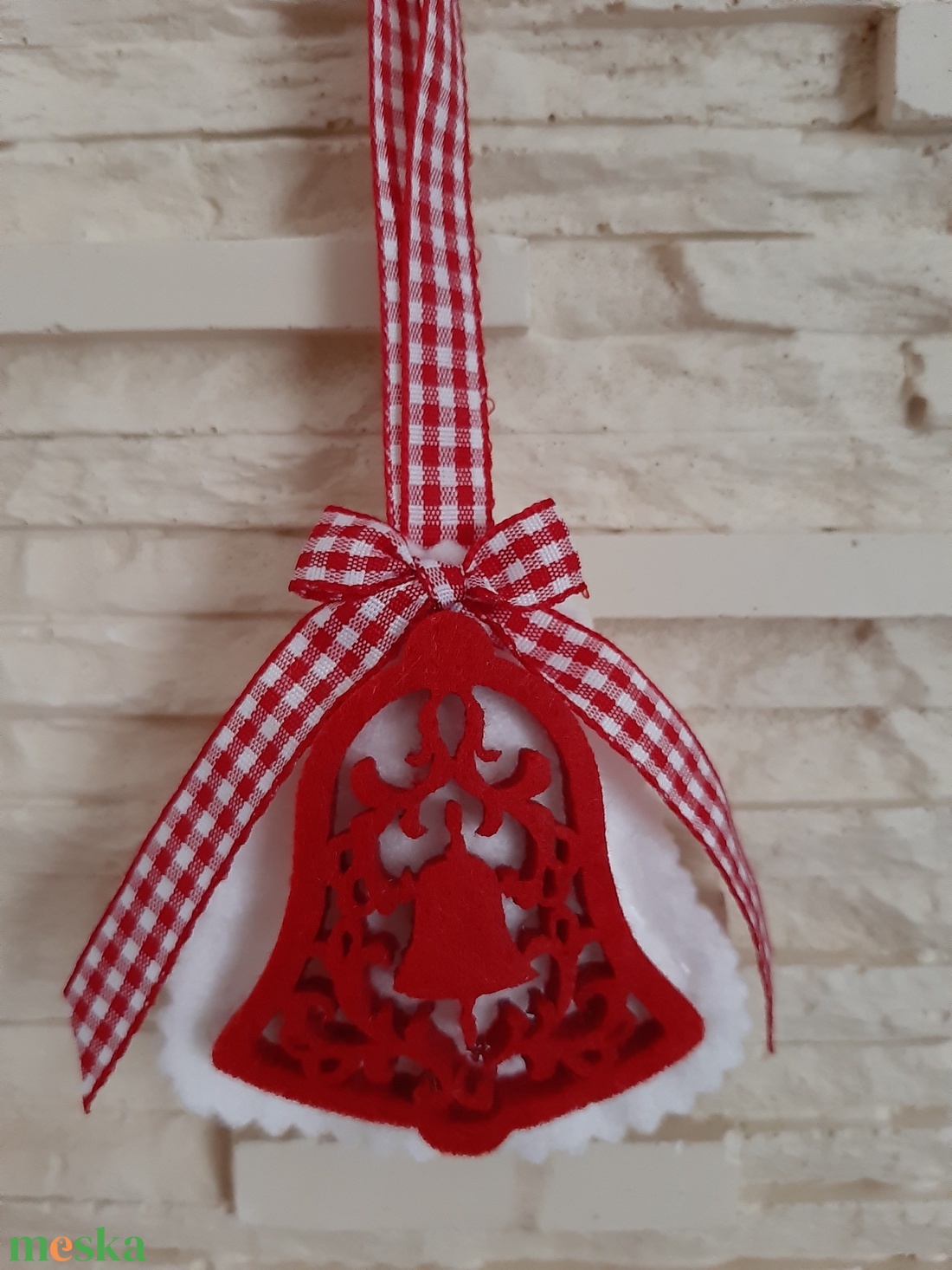 Filc karácsonyi dísz szett - kockás és pöttyös harangok - karácsony - karácsonyi lakásdekoráció - karácsonyfadíszek - Meska.hu