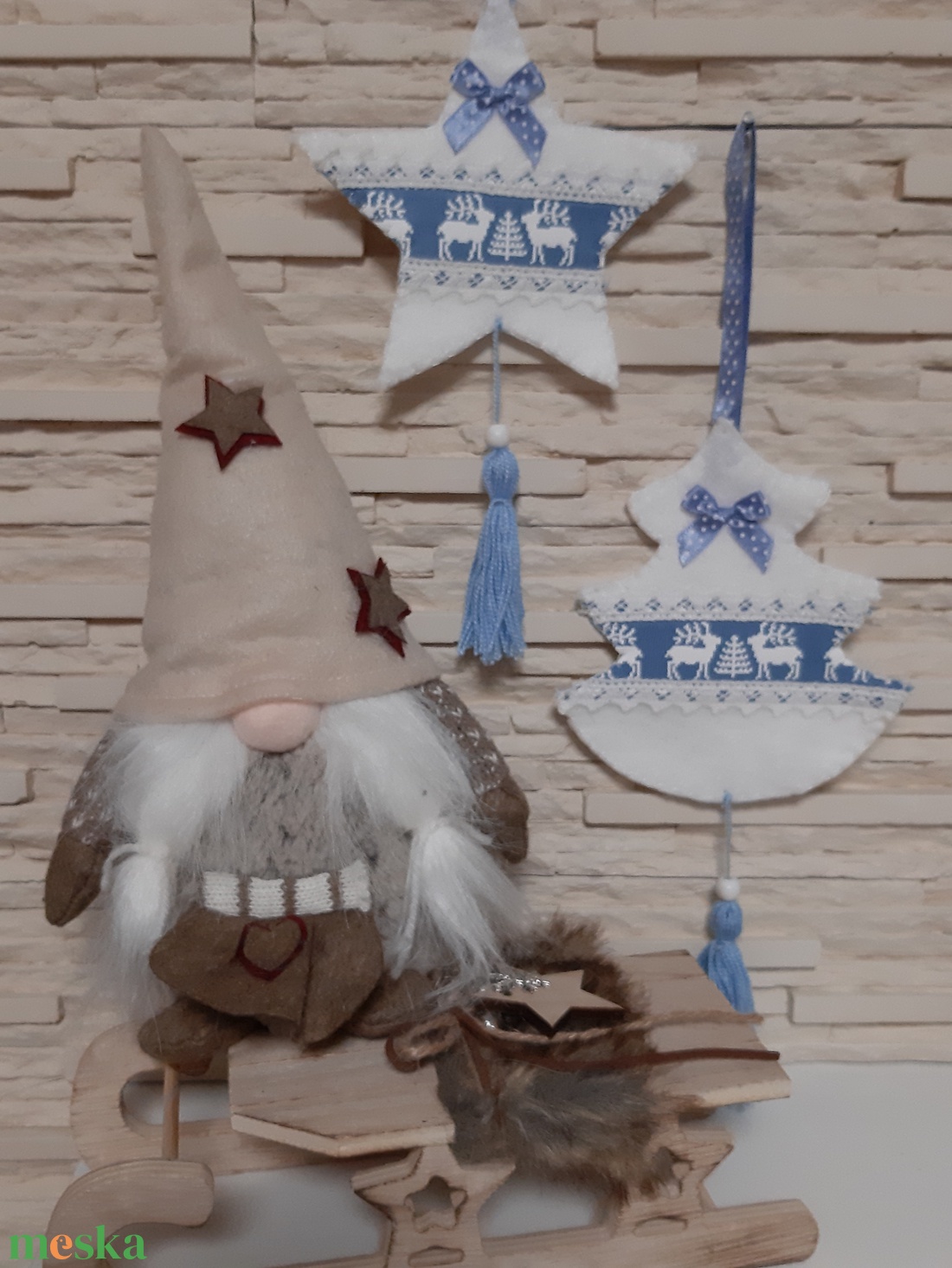 Filc téli duó - fehér és kék színvilágban, szarvasokkal - karácsony - karácsonyi lakásdekoráció - karácsonyfadíszek - Meska.hu
