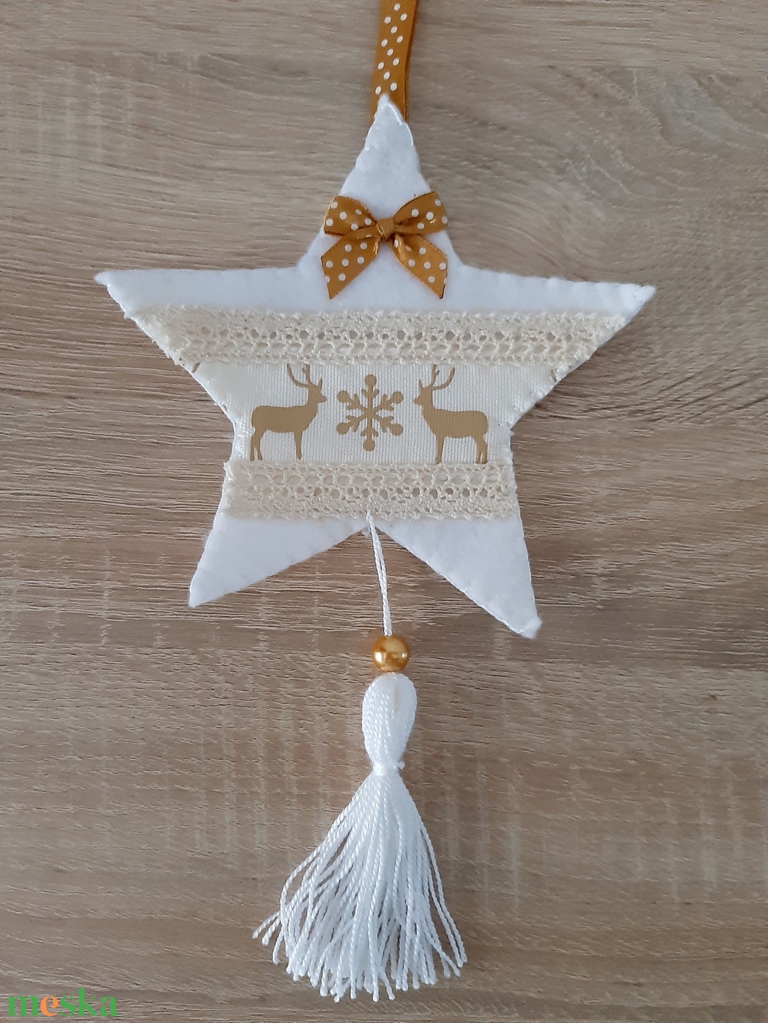 Filc téli duó - fehér és barna színvilágban, rénszarvasokkal - karácsony - karácsonyi lakásdekoráció - karácsonyfadíszek - Meska.hu