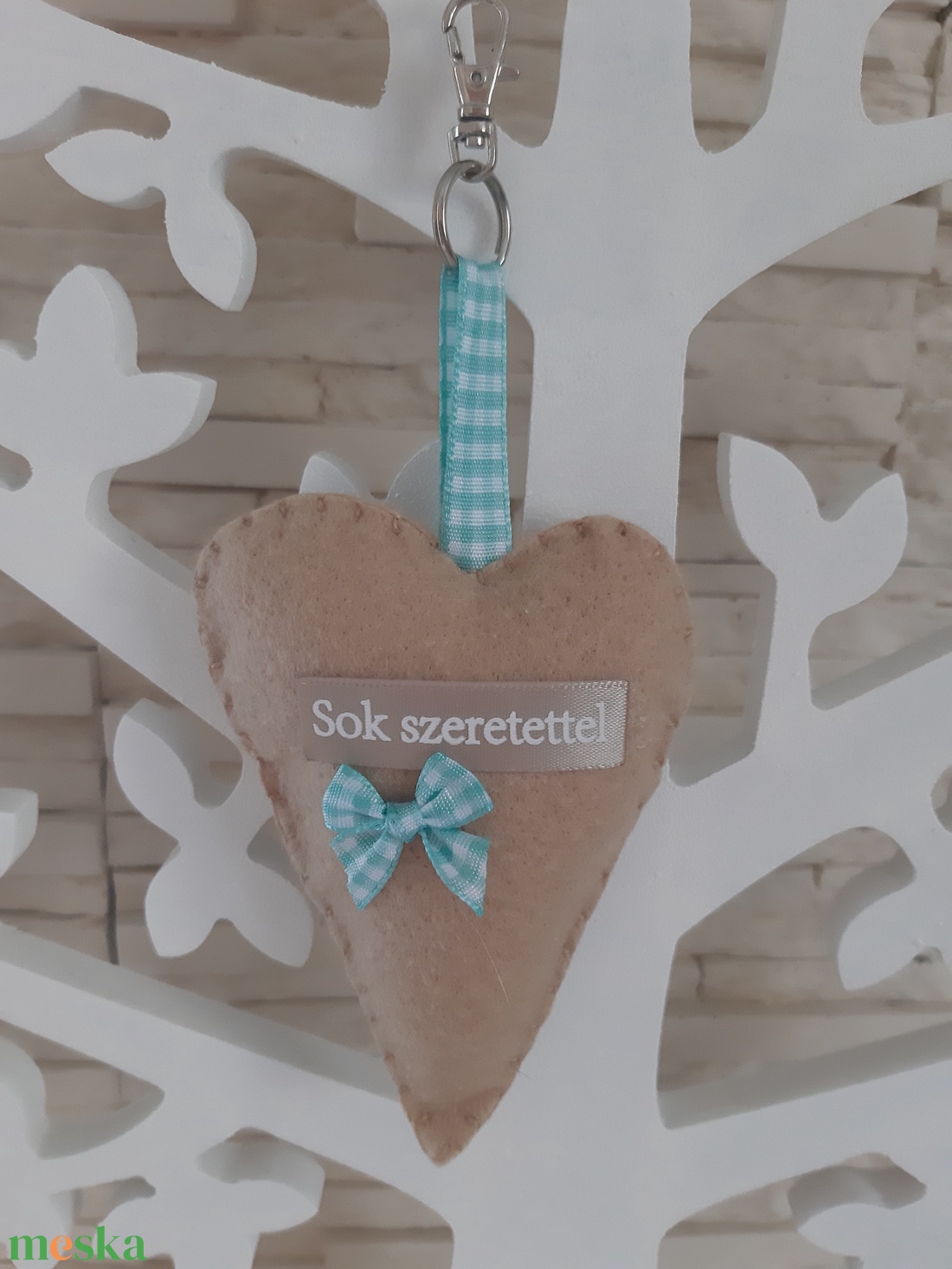 Filc szívecske kulcstartó barna és kék színárnyalatokban, felirattal - táska & tok - kulcstartó & táskadísz - kulcstartó - Meska.hu Filc szívecske kulcstartó barna és kék színárnyalatokban, felirattal - táska & tok - kulcstartó & táskadísz - kulcstartó - Meska.hu