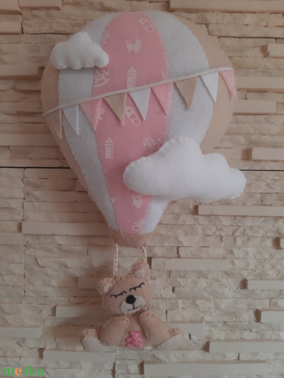 Babaszoba dekoráció - hőlégballonos maci (halvány rózsaszín) - otthon & életmód - babaszoba, gyerekszoba - babaszoba dekoráció - Meska.hu Babaszoba dekoráció - hőlégballonos maci (halvány rózsaszín) - otthon & életmód - babaszoba, gyerekszoba - babaszoba dekoráció - Meska.hu