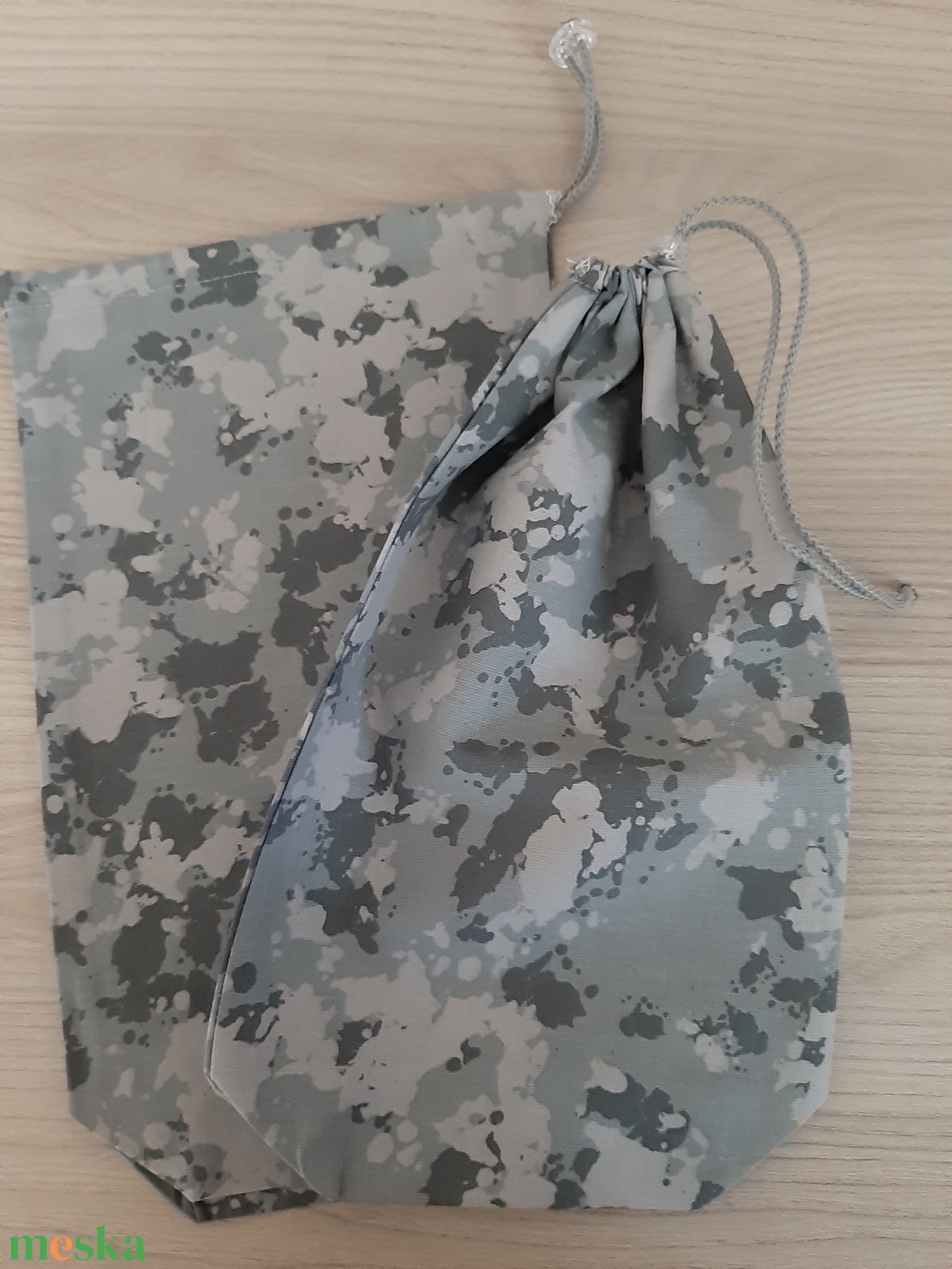 Bármitartó zsákocska szett - szürke terepszínű - táska & tok - bevásárlás & shopper táska - shopper, textiltáska, szatyor - Meska.hu