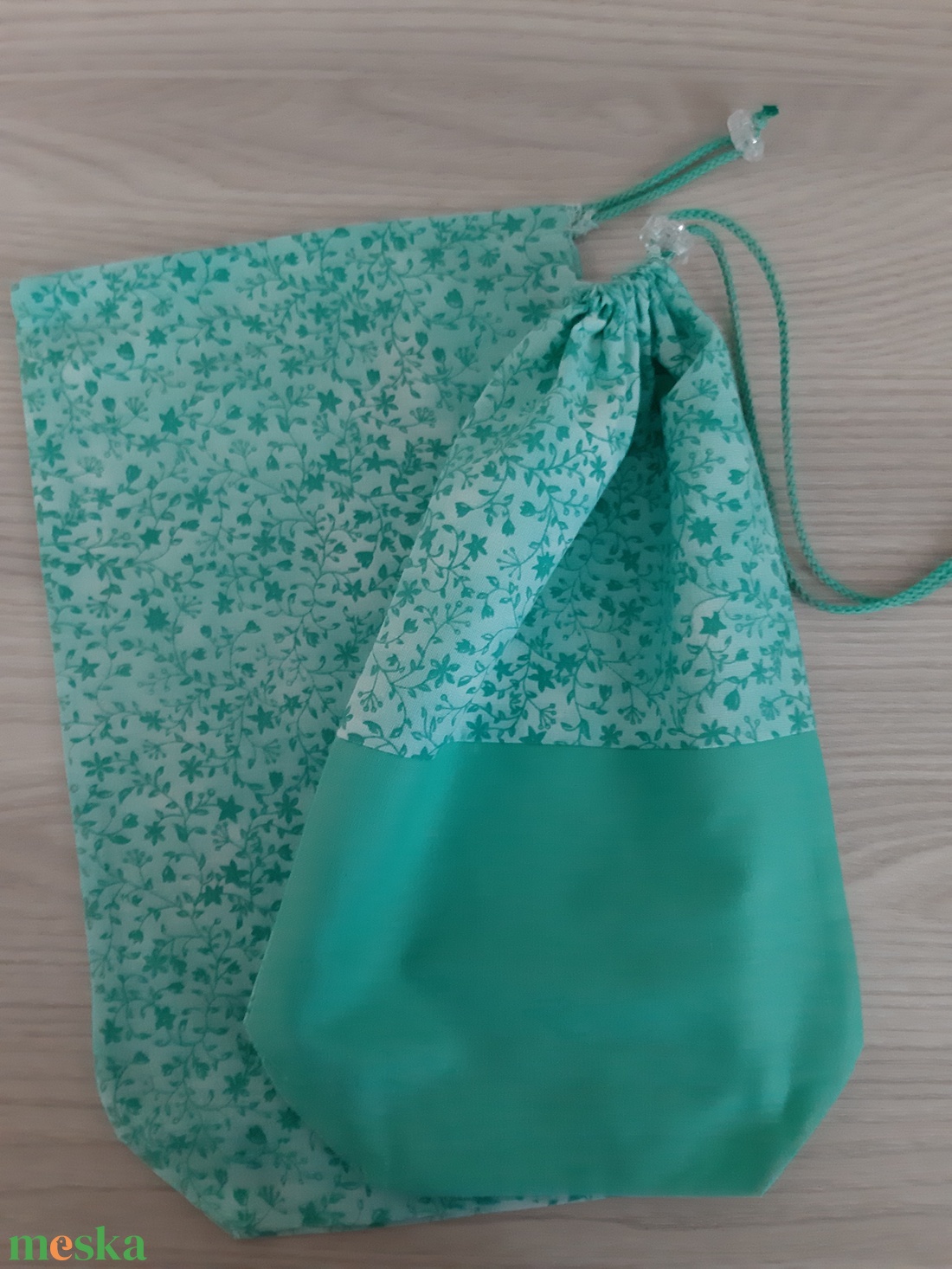 Bármitartó zsákocska szett - virágos, türkiz-menta színvilágban - táska & tok - bevásárlás & shopper táska - shopper, textiltáska, szatyor - Meska.hu