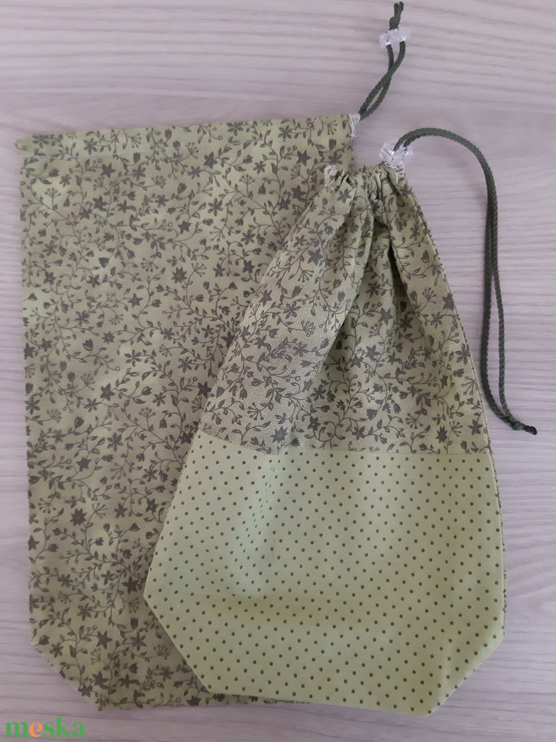 Bármitartó zsákocska szett - virágos, natúrzöld színvilágban - táska & tok - bevásárlás & shopper táska - shopper, textiltáska, szatyor - Meska.hu