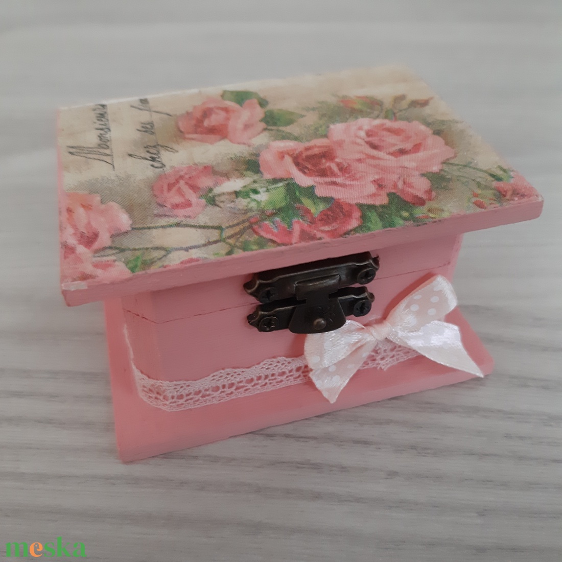 Mini ékszeres dobozka, romantikus stílusban - ékszer - ékszertartó - ékszerdoboz - Meska.hu