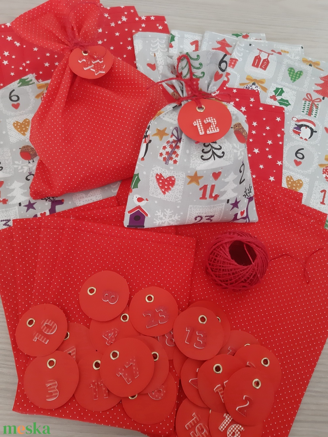 Adventi naptár - ünnepi, vidám színekben - karácsony - adventi díszek - adventi naptár - Meska.hu