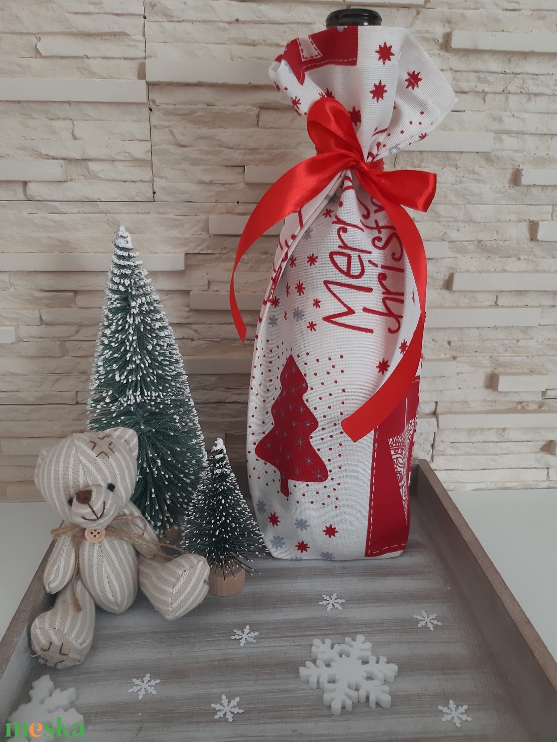 Boros, italos ajándékzsák - törtfehér alapon kari mintás - otthon & életmód - konyhafelszerelés, tálalás - tálalás - bortartó - Meska.hu