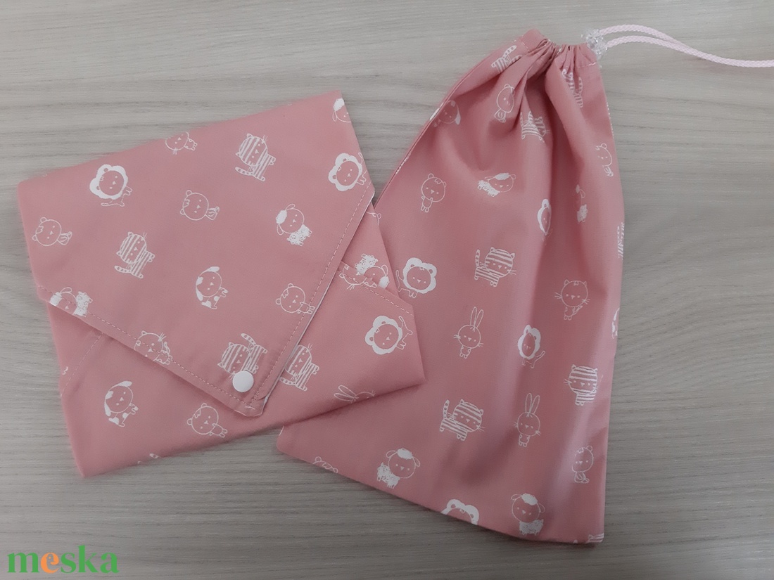 Prémium tízórais szett (2 db-os) gyerekeknek - állatkák, halvány mályva színvilágban - otthon & életmód - konyhafelszerelés, tálalás - konyhai textil - szalvéta - Meska.hu