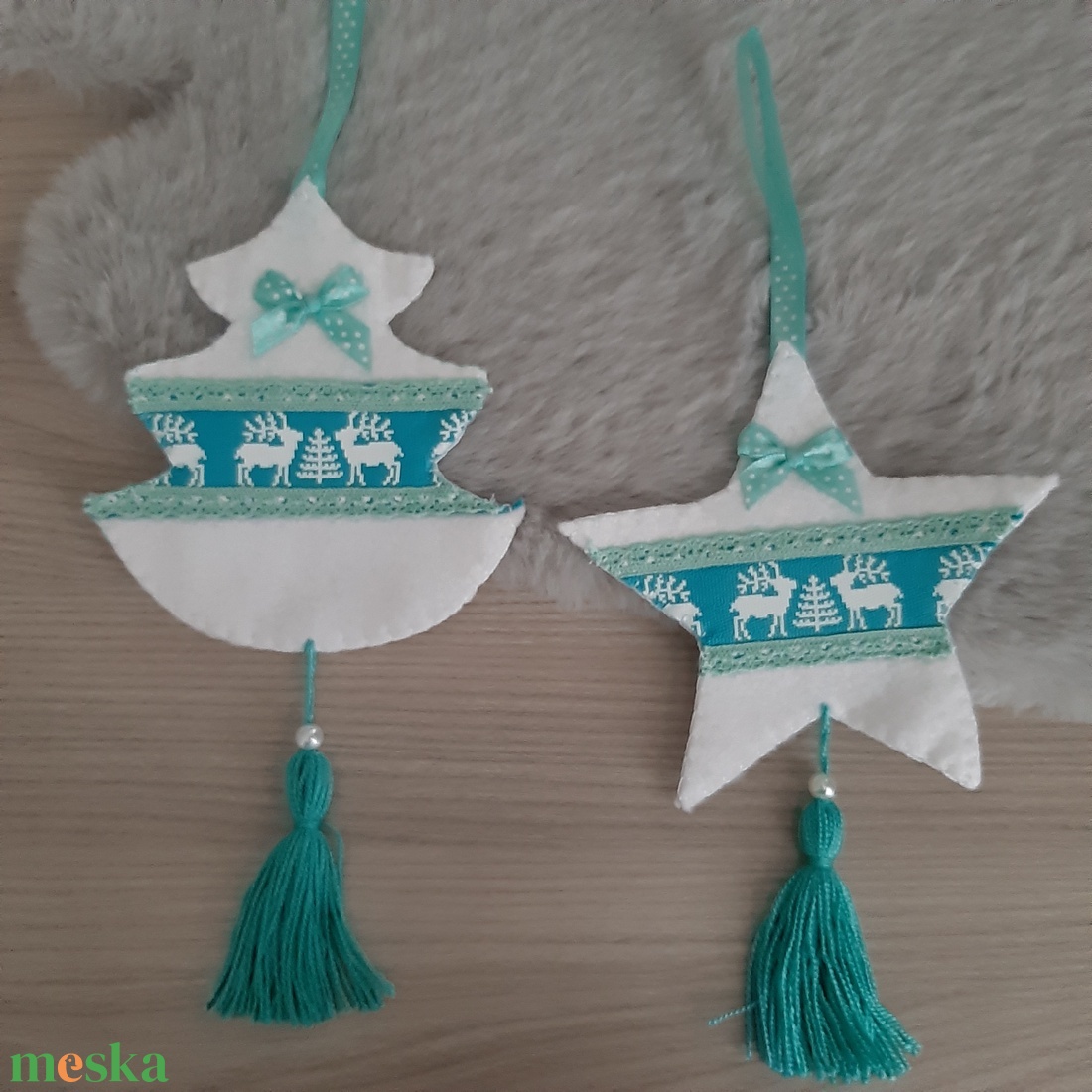 Filc téli duó - fehér és türkiz színvilágban, szarvasokkal - karácsony - karácsonyi lakásdekoráció - karácsonyfadíszek - Meska.hu