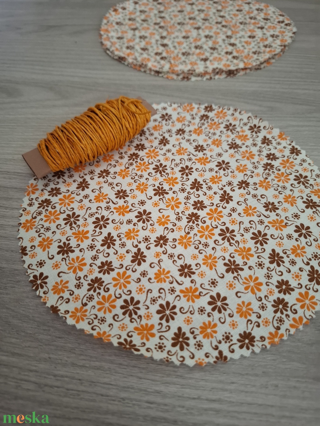 Befőttes tető szett - 10 db-os, narancs virágos - otthon & életmód - konyhafelszerelés, tálalás - konyhai textil - edényfogó & edényfedő - Meska.hu Befőttes tető szett - 10 db-os, narancs virágos - otthon & életmód - konyhafelszerelés, tálalás - konyhai textil - edényfogó & edényfedő - Meska.hu