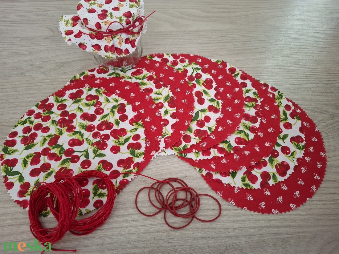 Befőttes tető szett - 10 db-os, meggyes és piros alapon finom mintás variáció (meggy, cseresznye) - otthon & életmód - konyhafelszerelés, tálalás - konyhai textil - edényfogó & edényfedő - Meska.hu Befőttes tető szett - 10 db-os, meggyes és piros alapon finom mintás variáció (meggy, cseresznye) - otthon & életmód - konyhafelszerelés, tálalás - konyhai textil - edényfogó & edényfedő - Meska.hu