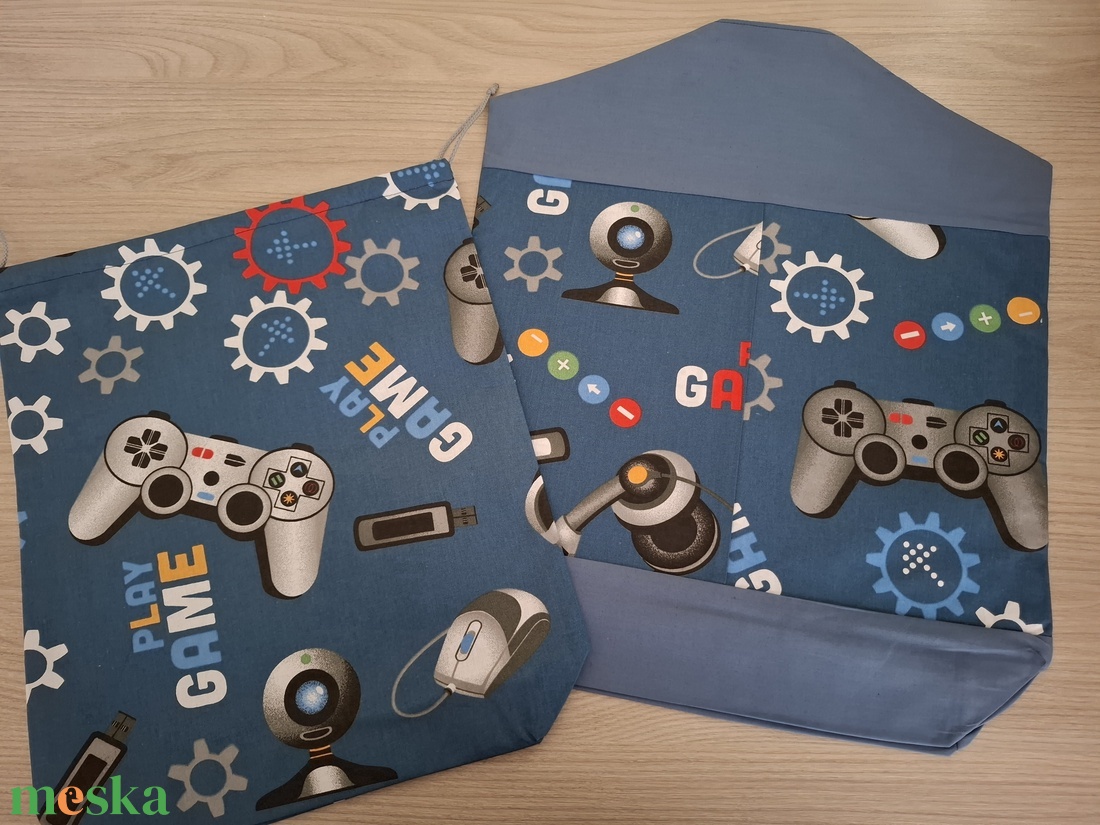 Ovis vagy bölcsis zsák és tornazsák szett kispasiknak - gamer, kék színvilágban - játék & sport - ovis felszerelés - ovis szett (zsák és tornazsák) - Meska.hu Ovis vagy bölcsis zsák és tornazsák szett kispasiknak - gamer, kék színvilágban - játék & sport - ovis felszerelés - ovis szett (zsák és tornazsák) - Meska.hu