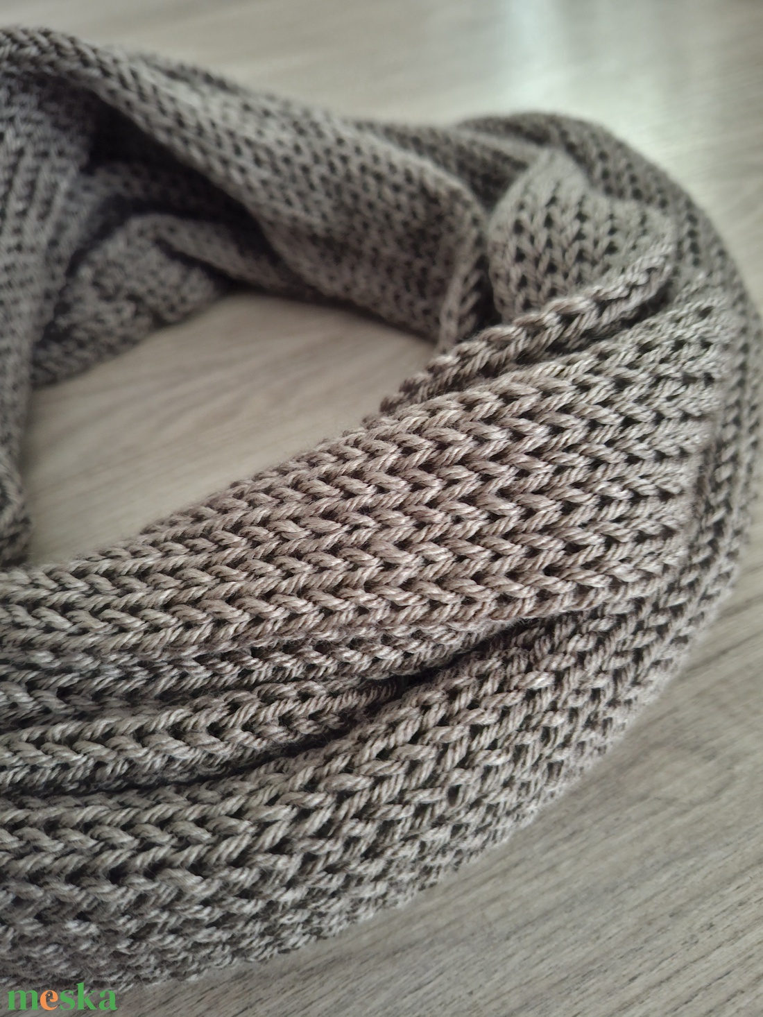 Kötött csősál férfiaknak, puha fonalból - barnásszürke - ruha & divat - sál, sapka, kendő - sál - Meska.hu