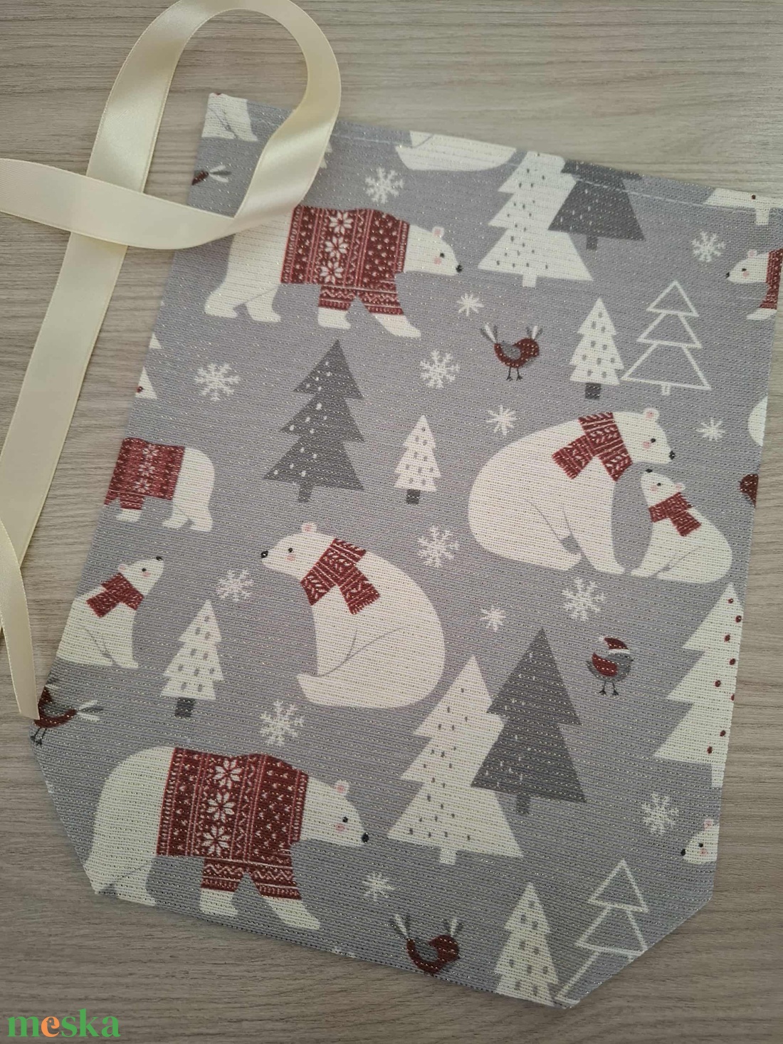 Mikulás zsák - csillogós, jegesmacis mintával - karácsony - mikulás - mikulás zsák - Meska.hu