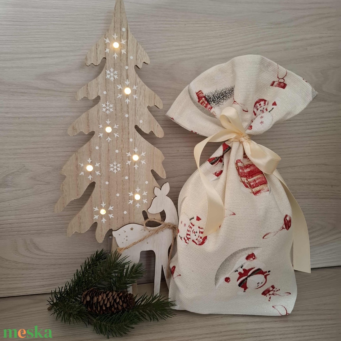 Mikulás zsák - csillogós, hóember és mikulás bácsi mintával - karácsony - mikulás - mikulás zsák - Meska.hu