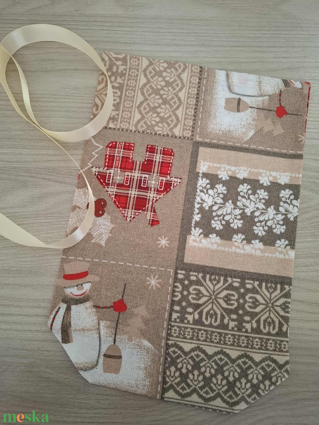 Mikulás zsák - hóember, melegbarna színvilágban - karácsony - mikulás - mikulás zsák - Meska.hu