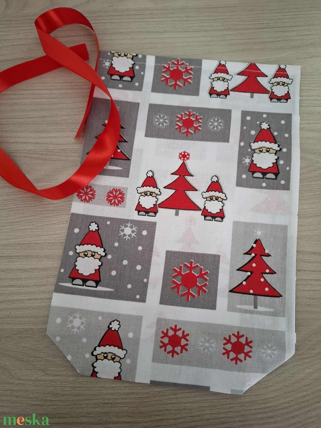 Mikulás zsák - mikulás téli tájban - karácsony - mikulás - mikulás zsák - Meska.hu