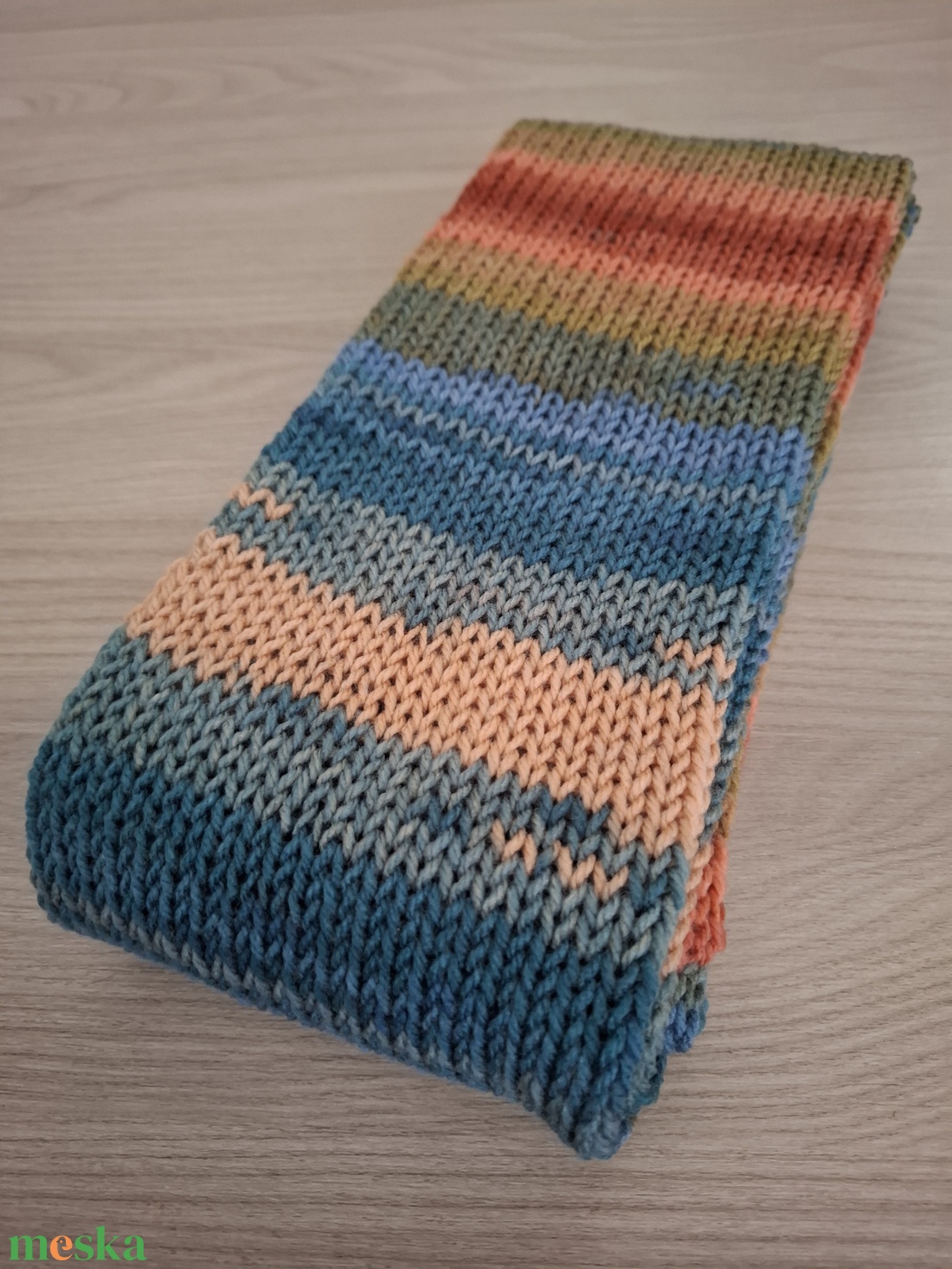 Kötött csősál batikolt fonalból - naplemente  - ruha & divat - sál, sapka, kendő - sál - Meska.hu