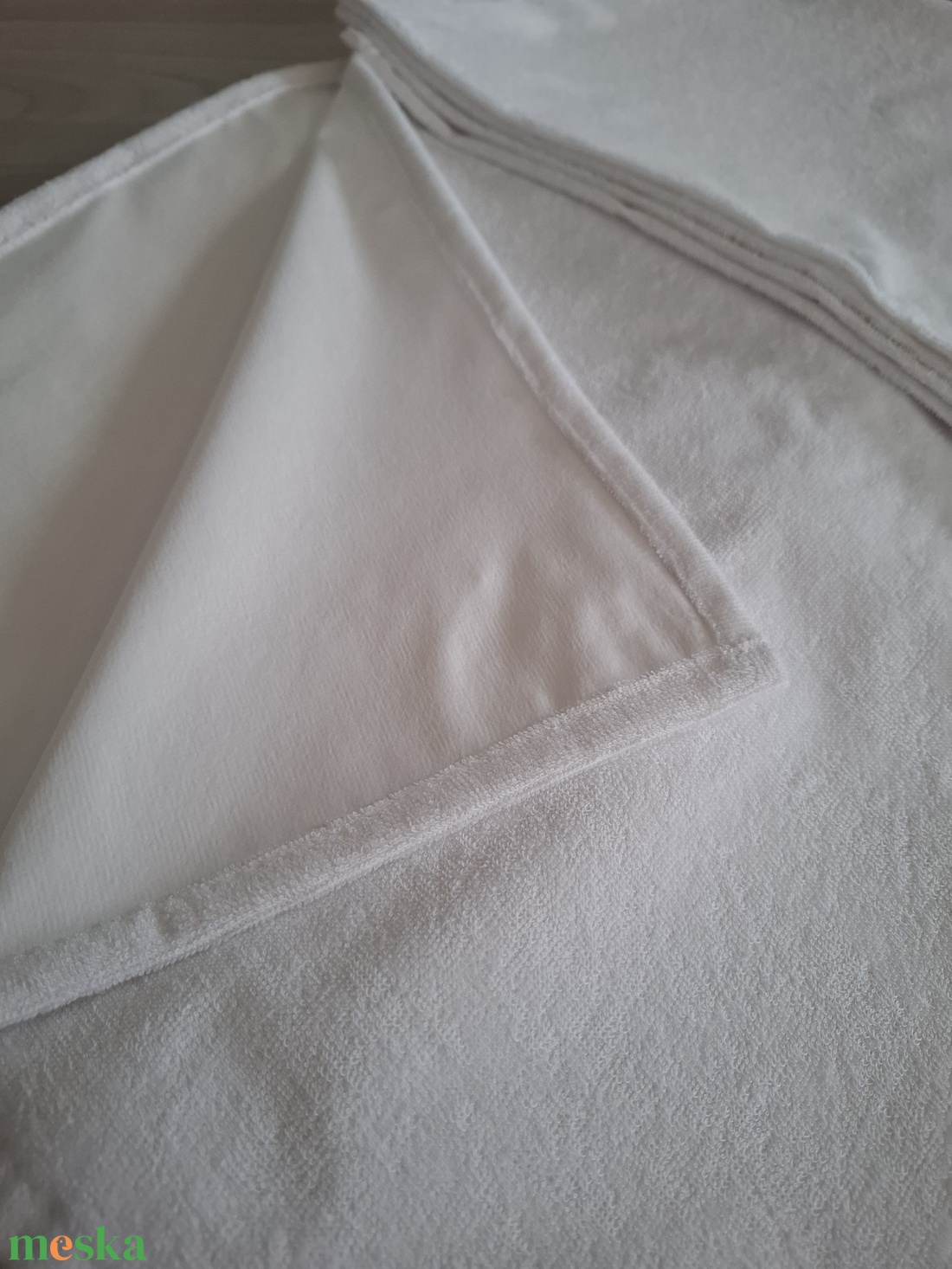 Vízhatlan kanapé védő - egyedi méretben - otthon & életmód - lakástextil - ágynemű - Meska.hu