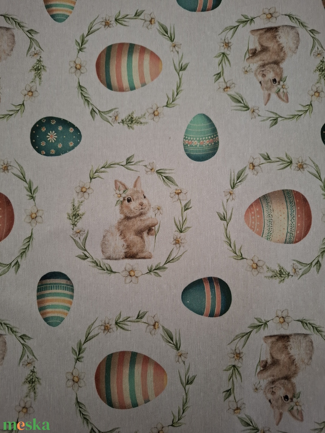 Húsvéti asztalközép nyuszkós, fehér, pasztelles színvilágban - otthon & életmód - lakástextil - abrosz, terítő - étkezőabrosz - Meska.hu