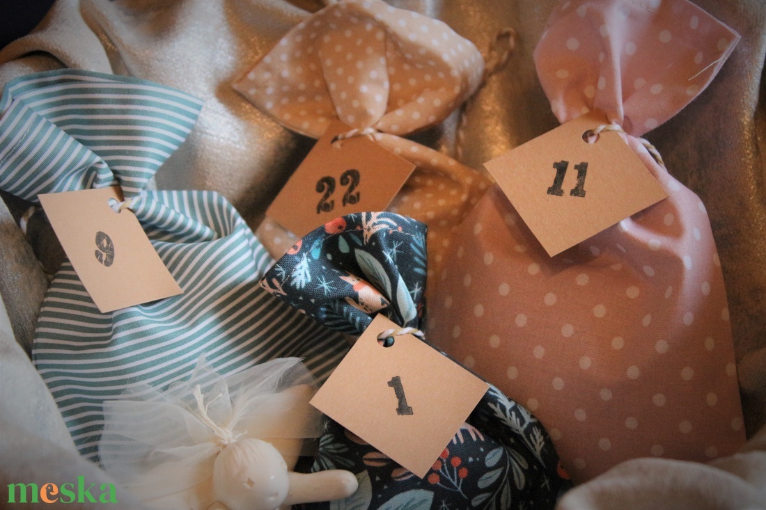 Adventi zsákok (adventi naptár) : pasztell cica szett - karácsony - adventi díszek - adventi naptár - Meska.hu Adventi zsákok (adventi naptár) : pasztell cica szett - karácsony - adventi díszek - adventi naptár - Meska.hu