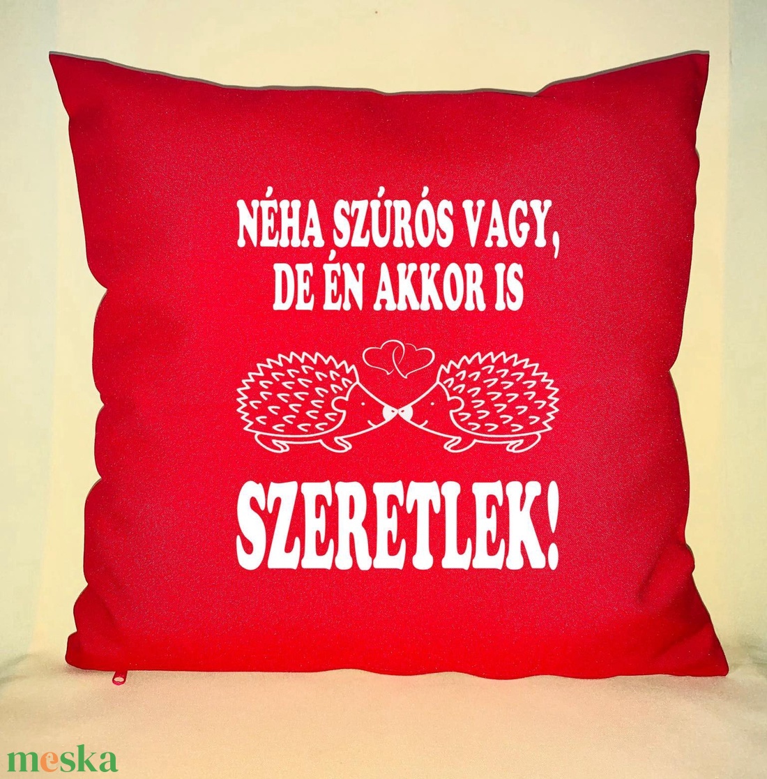 Néha szúrós vagy, de én akkor is szeretlek párna - otthon & életmód - lakástextil - párna & párnahuzat - Meska.hu Néha szúrós vagy, de én akkor is szeretlek párna - otthon & életmód - lakástextil - párna & párnahuzat - Meska.hu