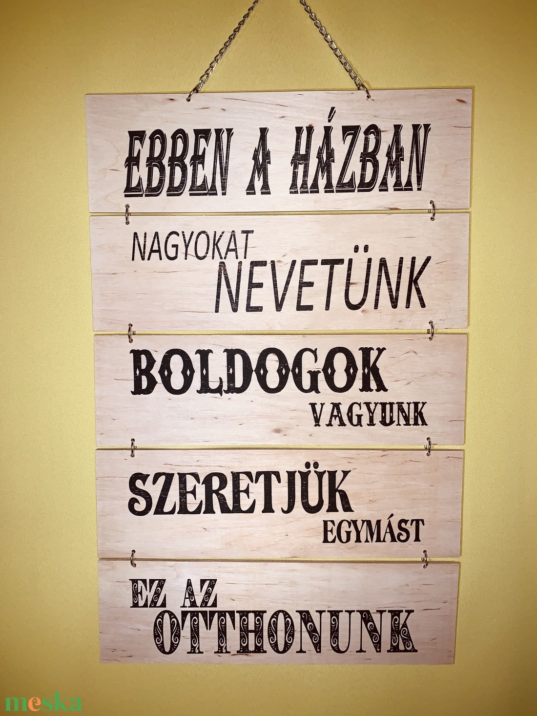 Ebben a házban fatábla - otthon & életmód - dekoráció - dísztárgy - Meska.hu Ebben a házban fatábla - otthon & életmód - dekoráció - dísztárgy - Meska.hu