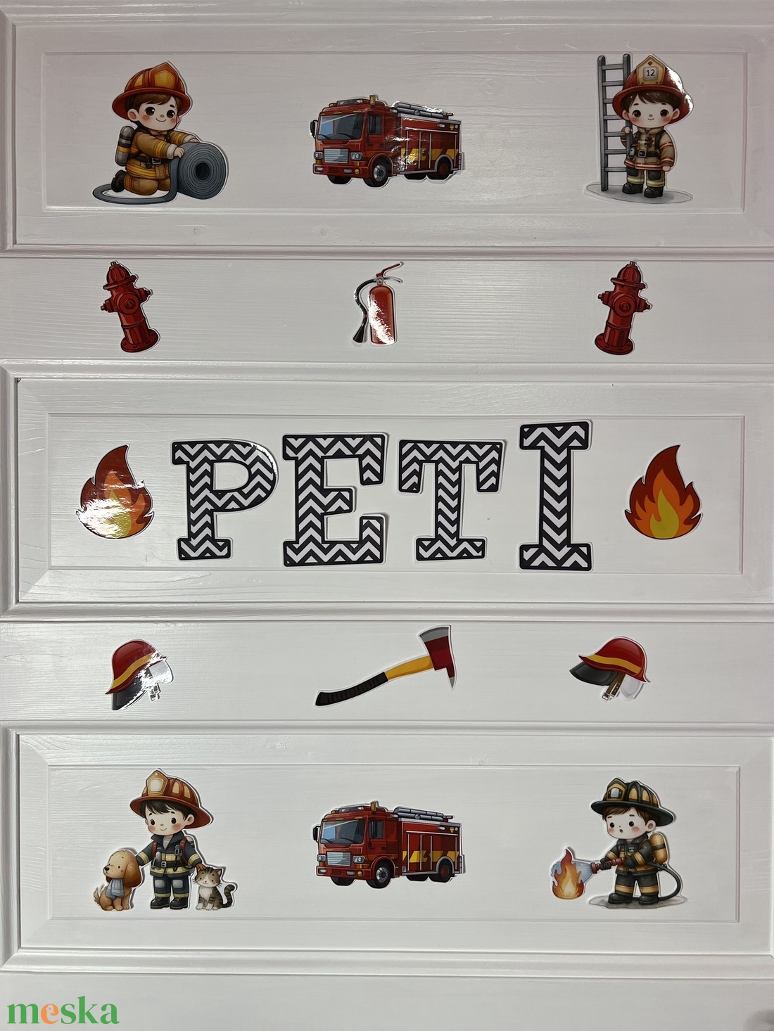 Ajtódísz tűzoltó mintával - otthon & életmód - dekoráció - ajtó- és ablak dekoráció - ajtódísz & kopogtató - Meska.hu