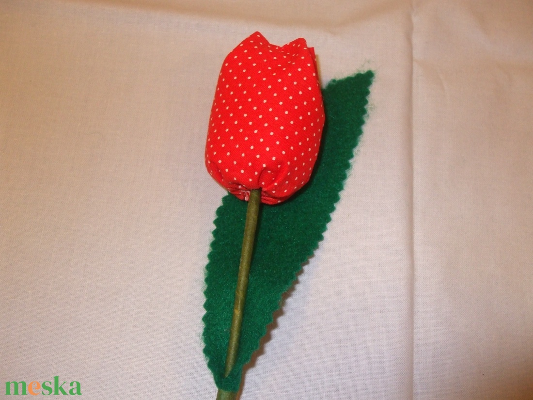 Anyák napi textil tulipáncsokor - otthon & életmód - dekoráció - virágdísz és tartó - csokor & virágdísz - Meska.hu Anyák napi textil tulipáncsokor - otthon & életmód - dekoráció - virágdísz és tartó - csokor & virágdísz - Meska.hu