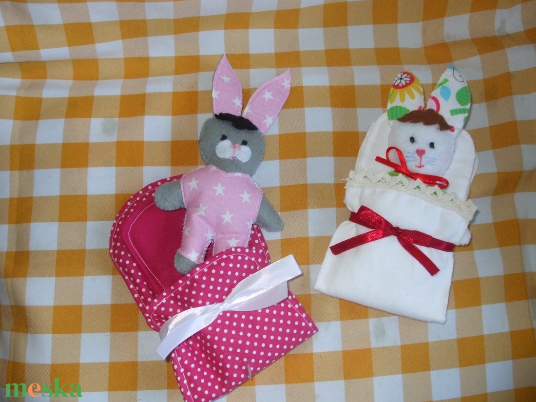 Pólyás nyuszika -  - Meska.hu