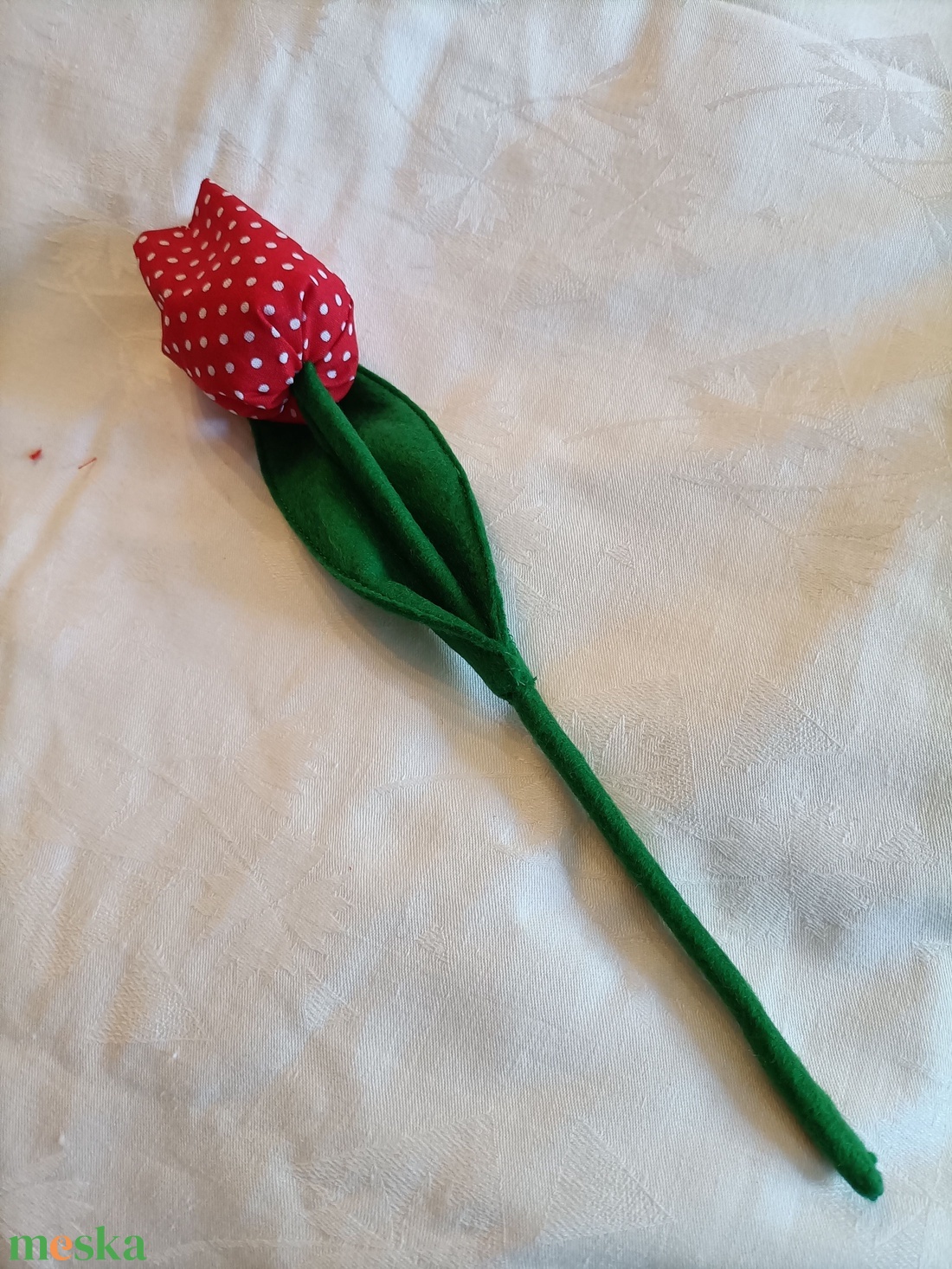 Anyák napjára textil tulipán - otthon & életmód - dekoráció - asztal és polc dekoráció - asztaldísz - Meska.hu Anyák napjára textil tulipán - otthon & életmód - dekoráció - asztal és polc dekoráció - asztaldísz - Meska.hu