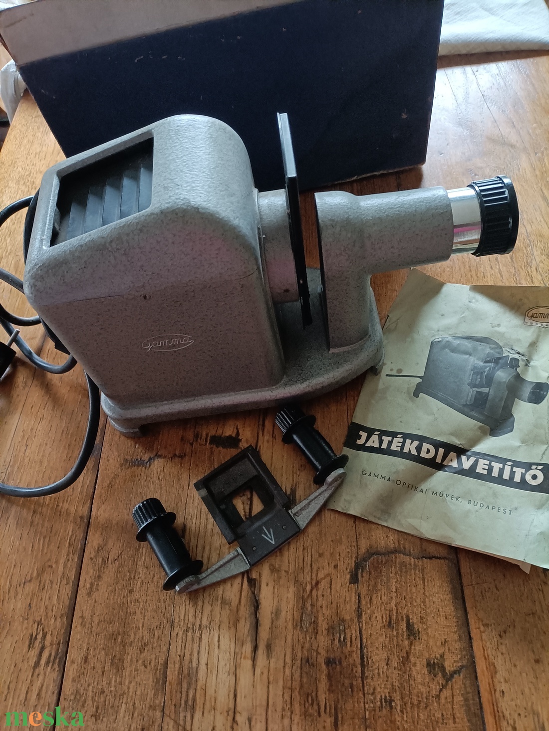 Retro diavetitő - játék & sport - készségfejlesztő és logikai játék - oktató játékok - Meska.hu Retro diavetitő - játék & sport - készségfejlesztő és logikai játék - oktató játékok - Meska.hu