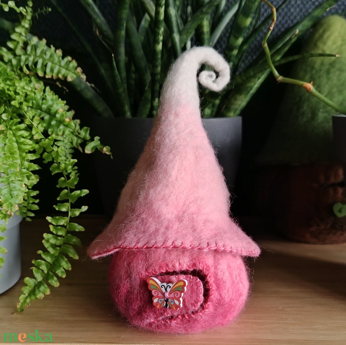 Rózsaszín mini manó ház - gyapjúból nemezelt házikó - játék & sport - baba & babaház - babaház - Meska.hu Rózsaszín mini manó ház - gyapjúból nemezelt házikó - játék & sport - baba & babaház - babaház - Meska.hu