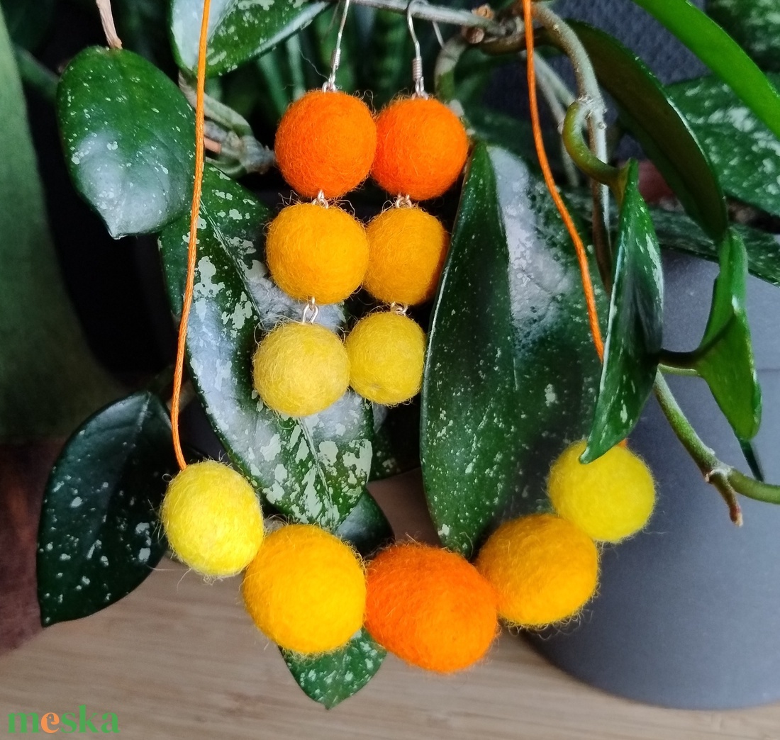 Citrus ékszerszett - gyapjúból nemezelt nyaklánc és fülbevaló - ékszer - ékszerszett - Meska.hu