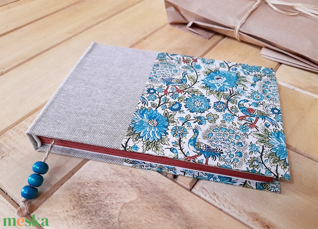 Egyedi sketchbook - kézi kötésű, vörös lapokból - otthon & életmód - papír, írószer - jegyzetfüzet & napló - Meska.hu Egyedi sketchbook - kézi kötésű, vörös lapokból - otthon & életmód - papír, írószer - jegyzetfüzet & napló - Meska.hu