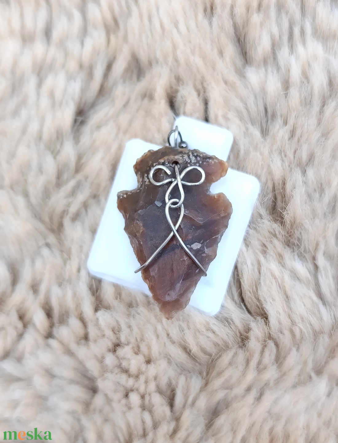 Jáspis nyílhegy medál - ékszer - nyaklánc - medálos nyaklánc - Meska.hu