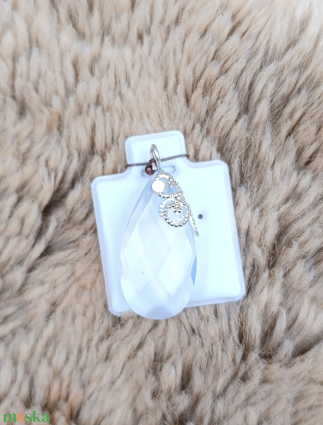 Opalit medál foglalatban  - ékszer - nyaklánc - medálos nyaklánc - Meska.hu