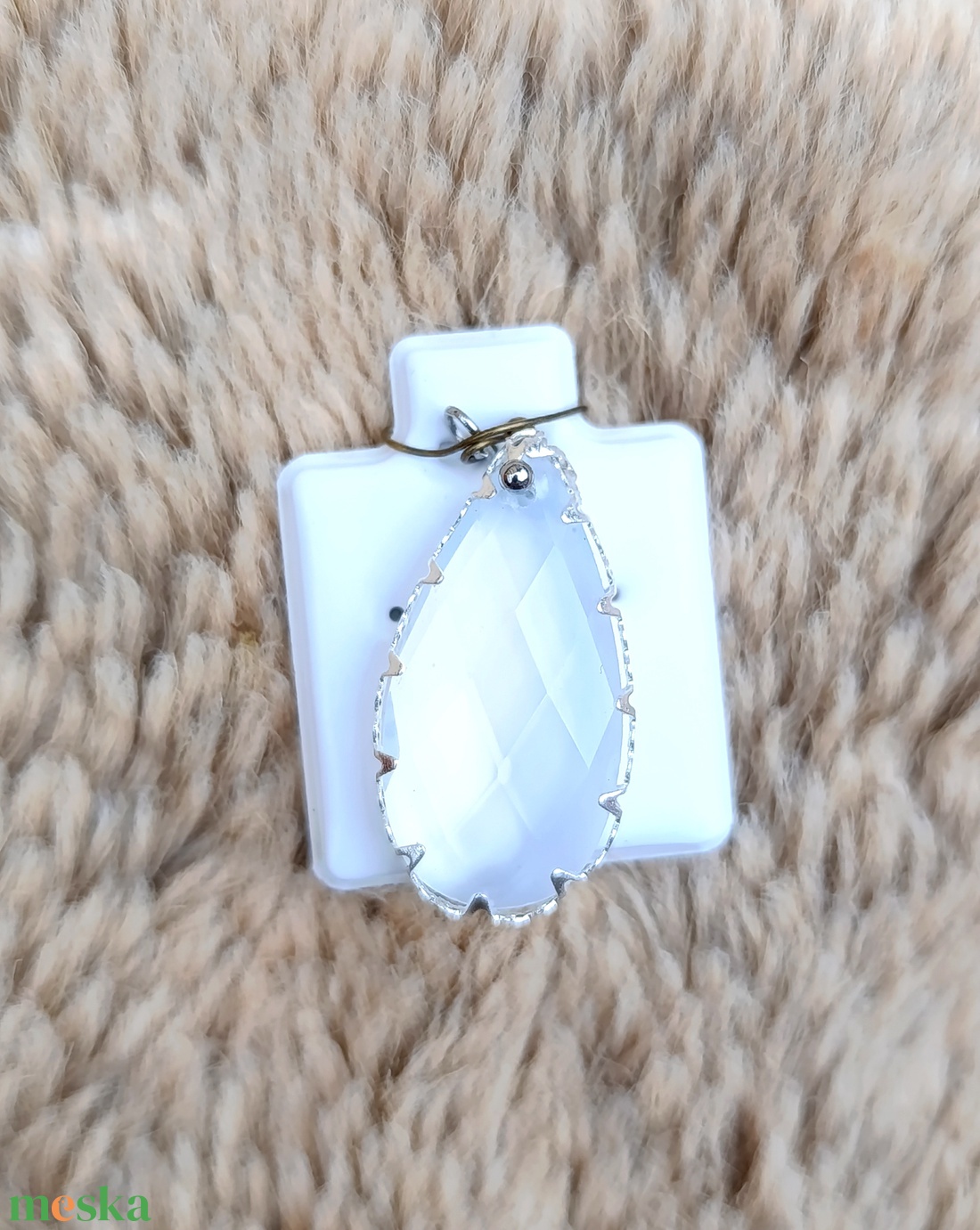 Opalit medál ezüstözött foglalatban  - ékszer - nyaklánc - medálos nyaklánc - Meska.hu