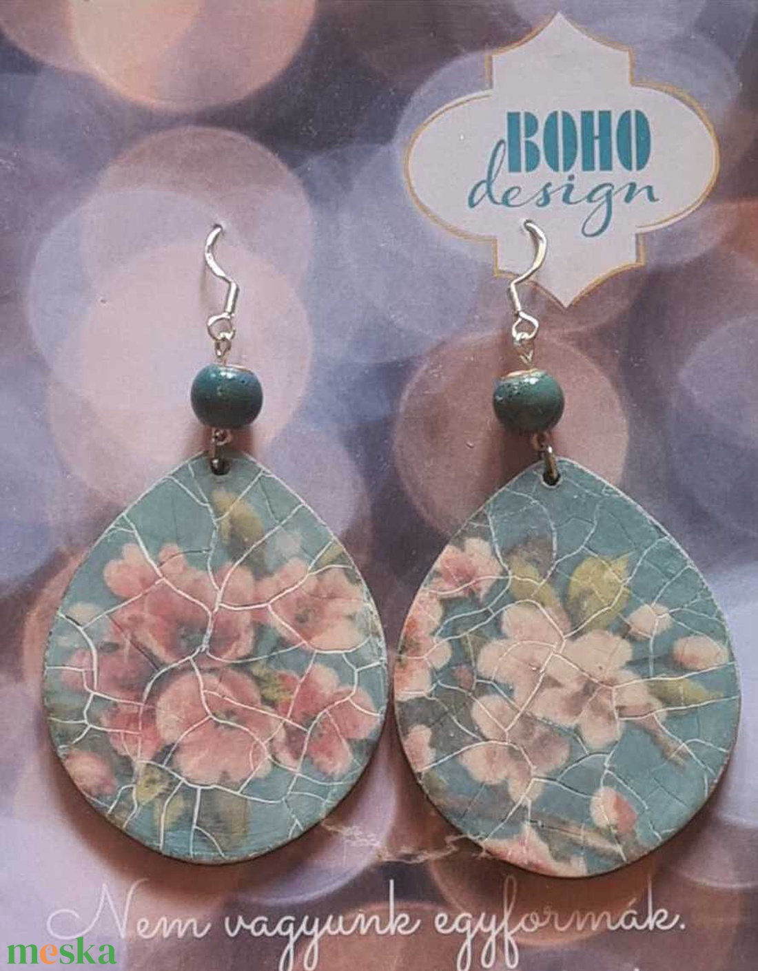 BOHOdesign aszimmetrikus fülbevaló - cseresznyevirág, türkiz - ékszer - fülbevaló - lógós kerek fülbevaló - Meska.hu
