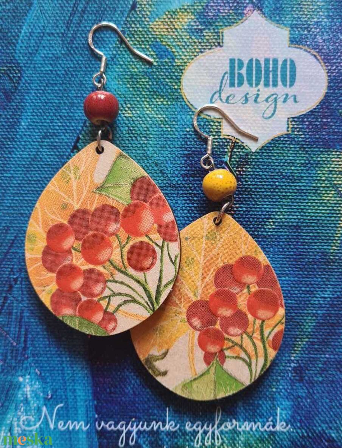 BOHOdesign aszimmetrikus fülbevaló - bogyók - ékszer - fülbevaló - lógós kerek fülbevaló - Meska.hu
