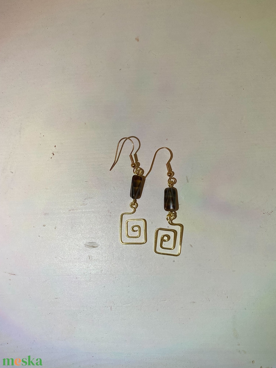 Barna köves fülbevaló - ékszer - fülbevaló - lógó fülbevaló - Meska.hu