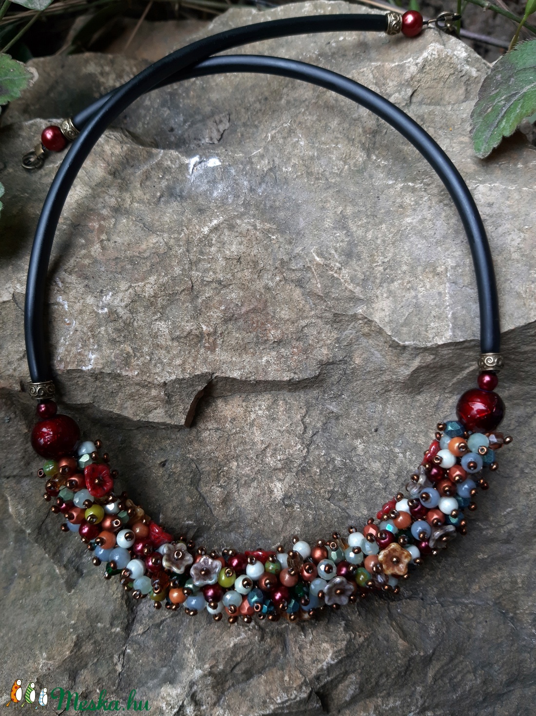 Szines, vidám, virágos - ékszer - nyaklánc - gyöngyös nyaklánc - Meska.hu
