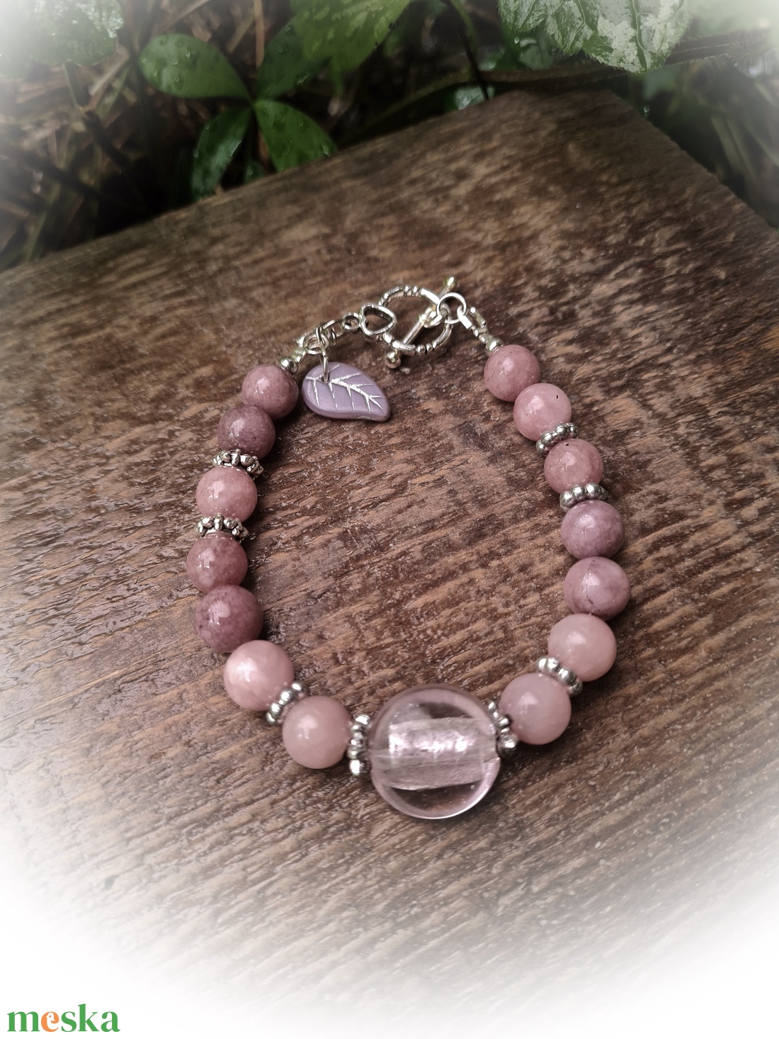 Halvány rózsaszín jade karkötő lámpagyönggyel - ékszer - karkötő - gyöngyös karkötő - Meska.hu