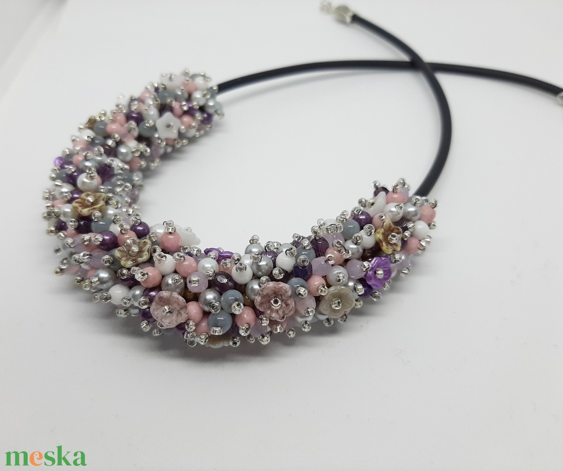 Gyöngyös virágos nyaklánc - ékszer - nyaklánc - gyöngyös nyaklánc - Meska.hu