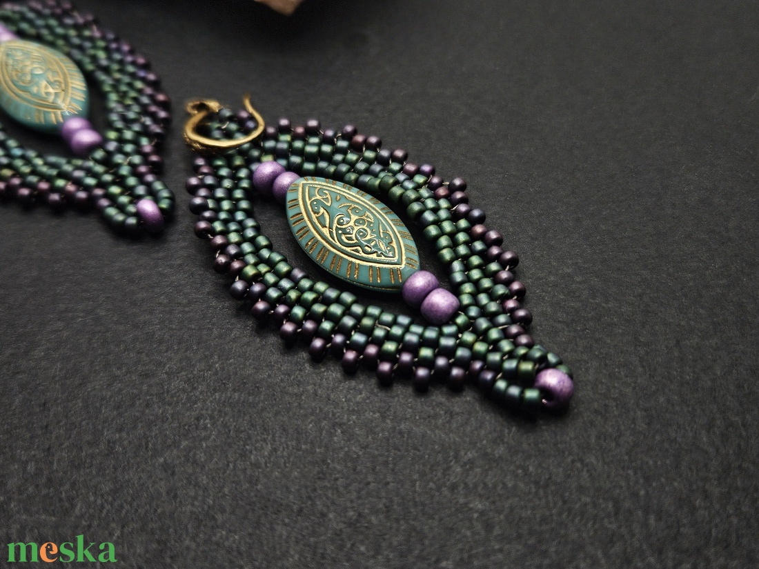 Türkiz-lila fülbevaló - ékszer - fülbevaló - csillár fülbevaló - Meska.hu