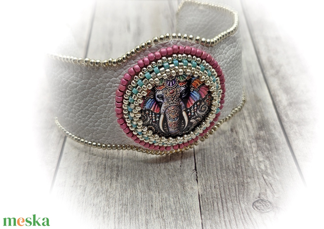 Elefántos karperec - ékszer - karkötő - széles karkötő - Meska.hu