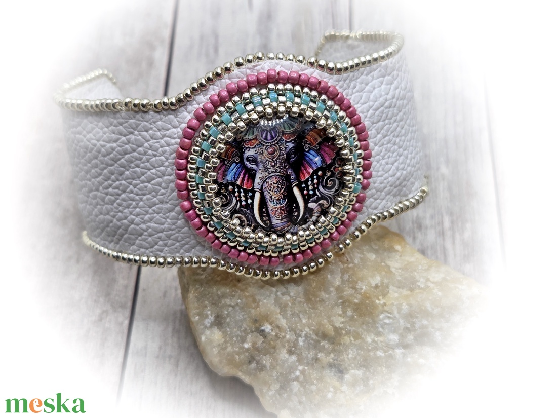 Elefántos karperec - ékszer - karkötő - széles karkötő - Meska.hu