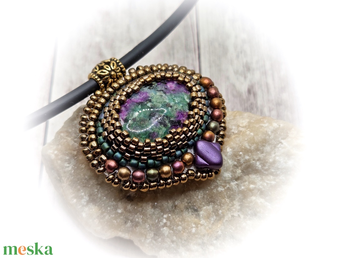 Rubin-zoizot nyaklánc - ékszer - nyaklánc - medálos nyaklánc - Meska.hu