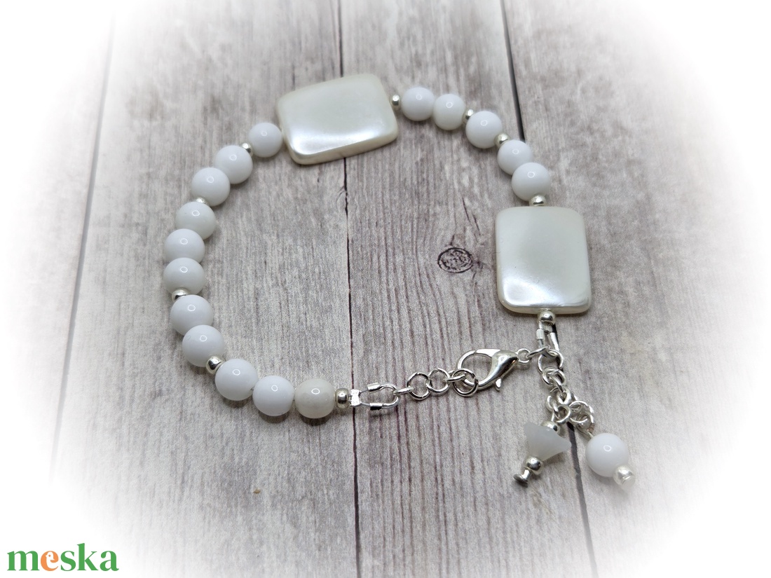  Jáde ásványgyöngy karkötö  - ékszer - karkötő - karkötő medállal - Meska.hu